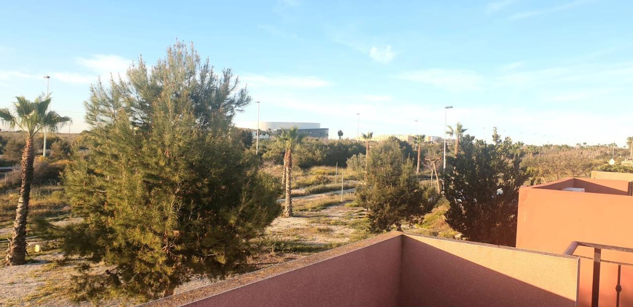 Arco Mediterraneo Chalet Independiente Торевьиа Экстерьер фото