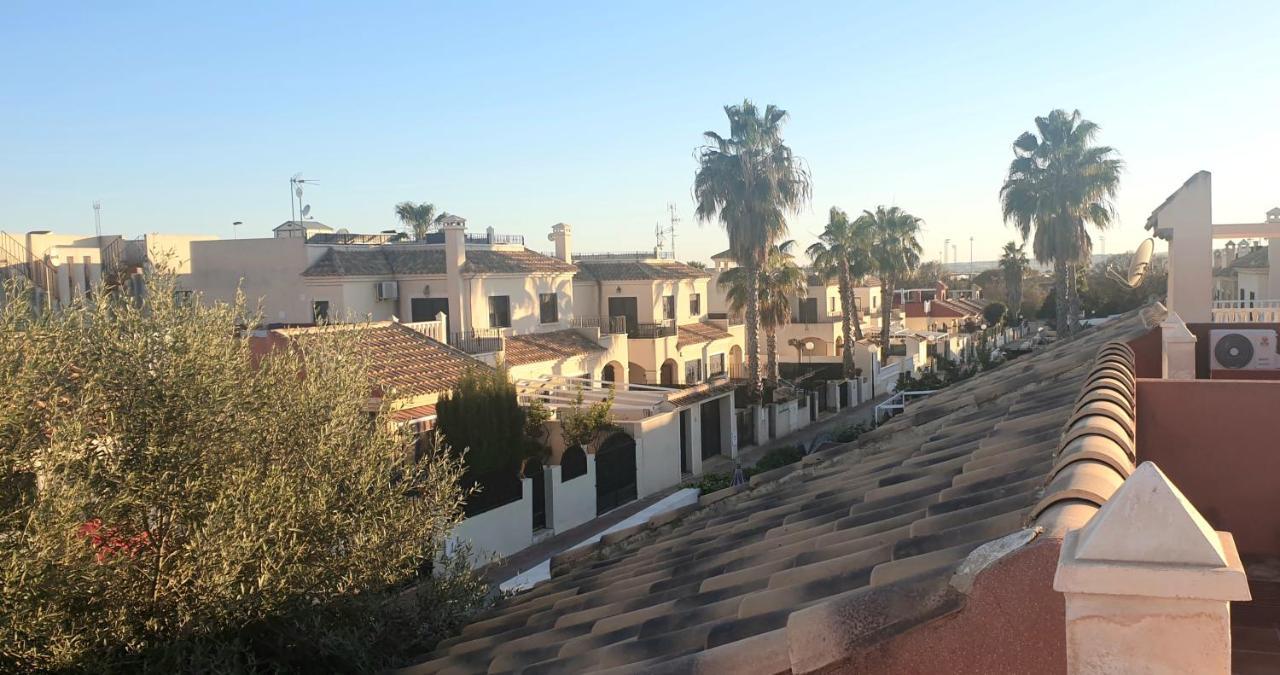 Arco Mediterraneo Chalet Independiente Торевьиа Экстерьер фото