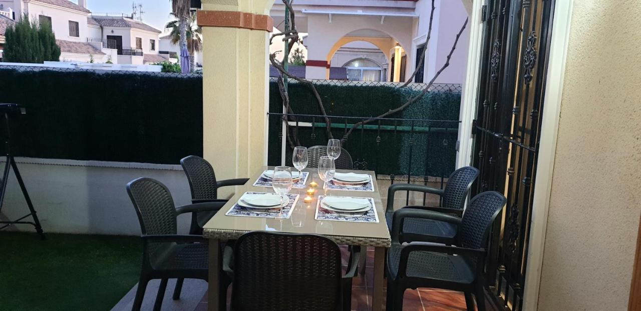 Arco Mediterraneo Chalet Independiente Торевьиа Экстерьер фото